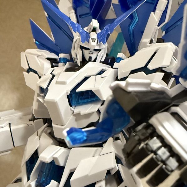 THE GUNDAM BASE LIMITED UNICORN GUNDAM PERFECTIBILITY