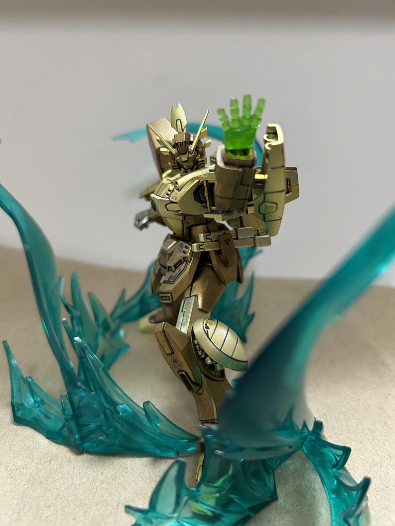 お前を倒せと輝き叫ぶ!!