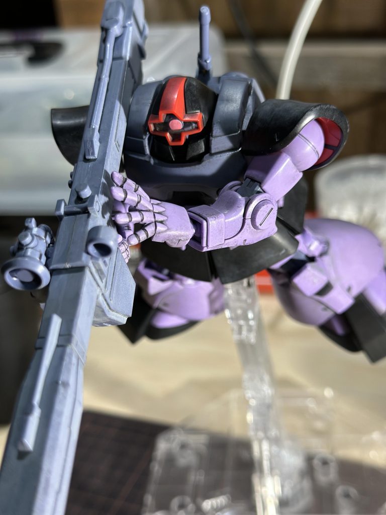 今回、ウェザリングマスターをがっつり拭き取って色味を変える程度にしてみたのですが、いまいち拭き取り方が下手で思い通りにいきませんw 