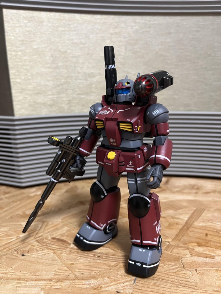 アップ後に気がつく。腕が所定の位置まではまってませんでした。