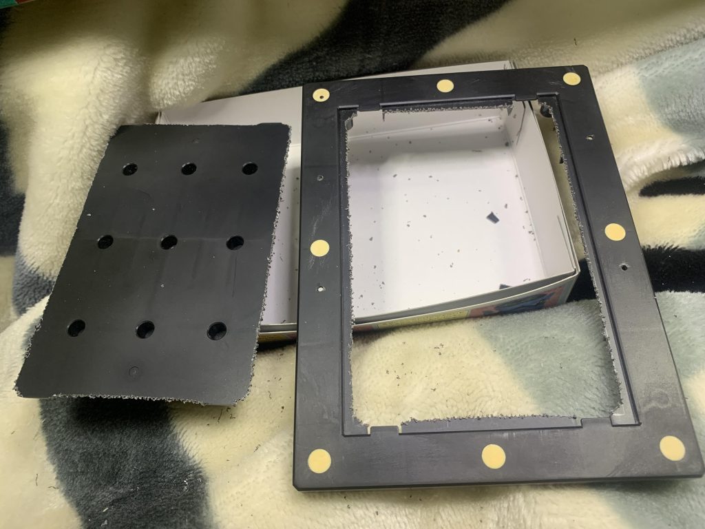 台座はアクションベース3を加工しています。