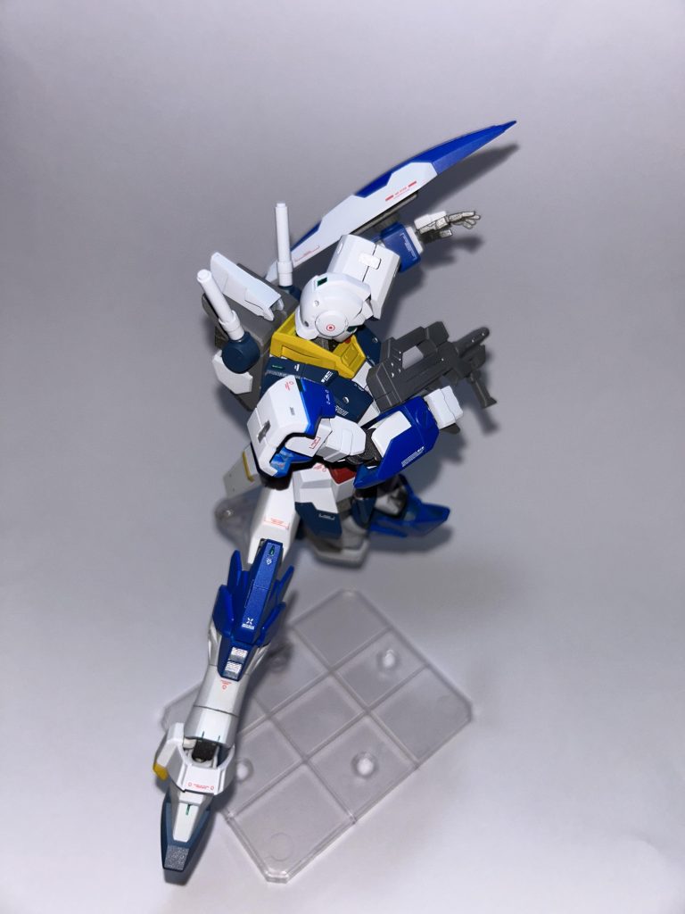 ポージング③元のキット達の可動域が良いのでガシガシ動きます♪