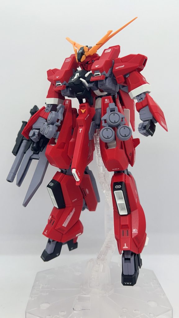 足が長過ぎると思いましたが、全体的なバランスは問題ありません。