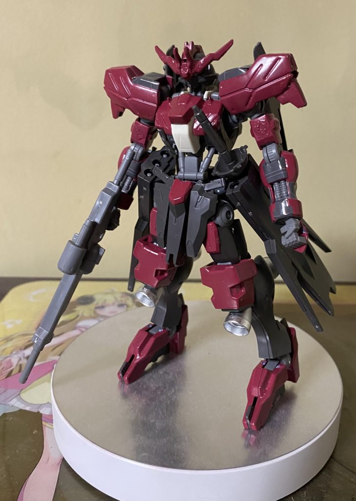 ホロライブ1期生 アキ・ローゼンタール専用ガンダムヴィダール