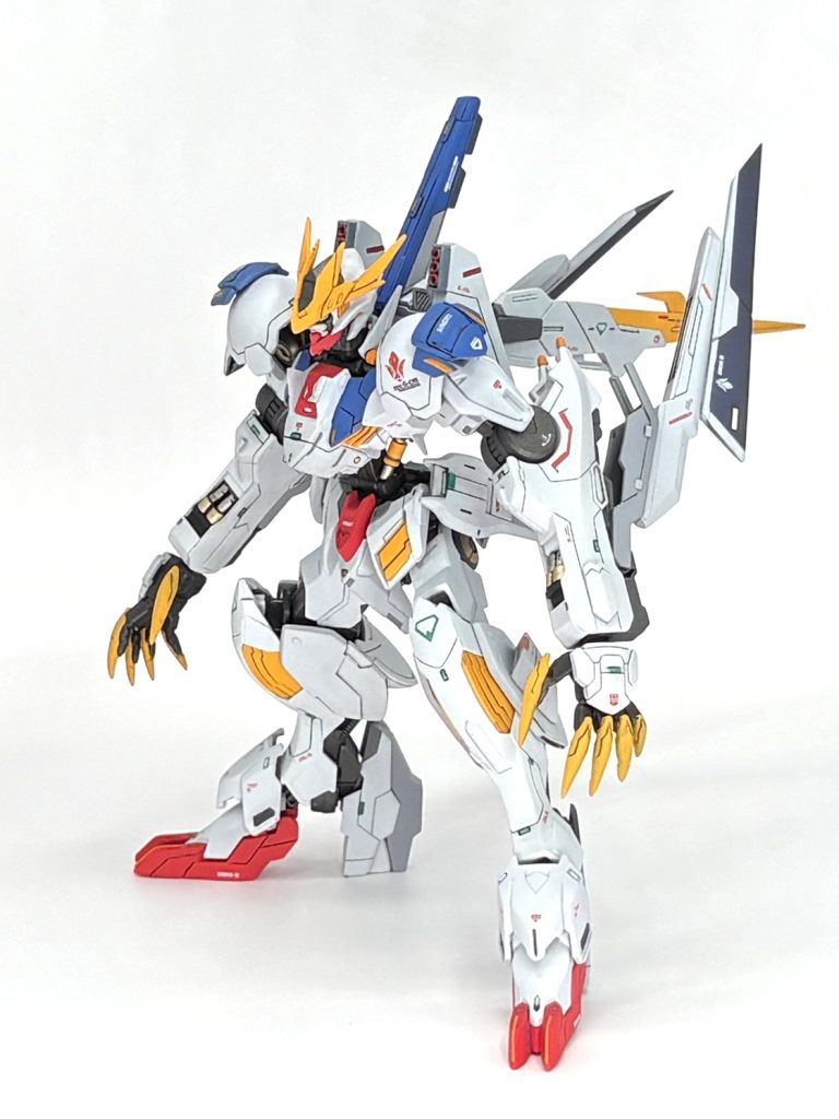 手が遅いので　3ヶ月程かかりました制作中はとても楽しかったですまた投稿してみたいと思いますありがとうございました