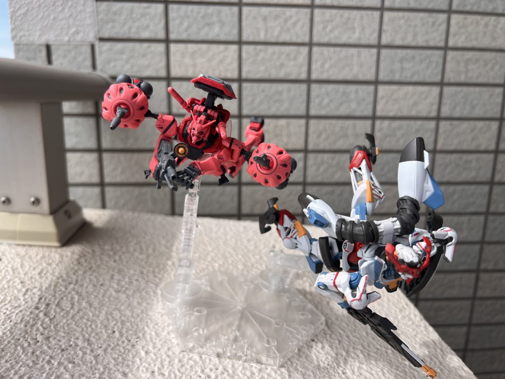 赤いガンダム–7枚目/制作者:@shoara1218