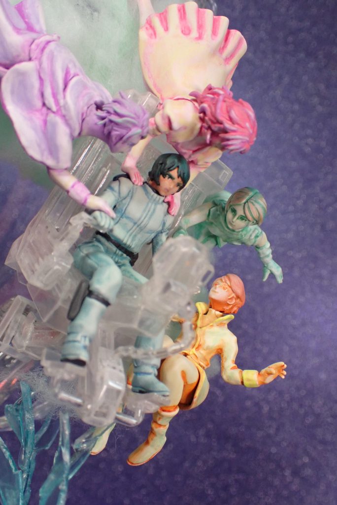 カミーユは実体、その他は思念体というイメージなので差別するべく極端な塗り方をしております。