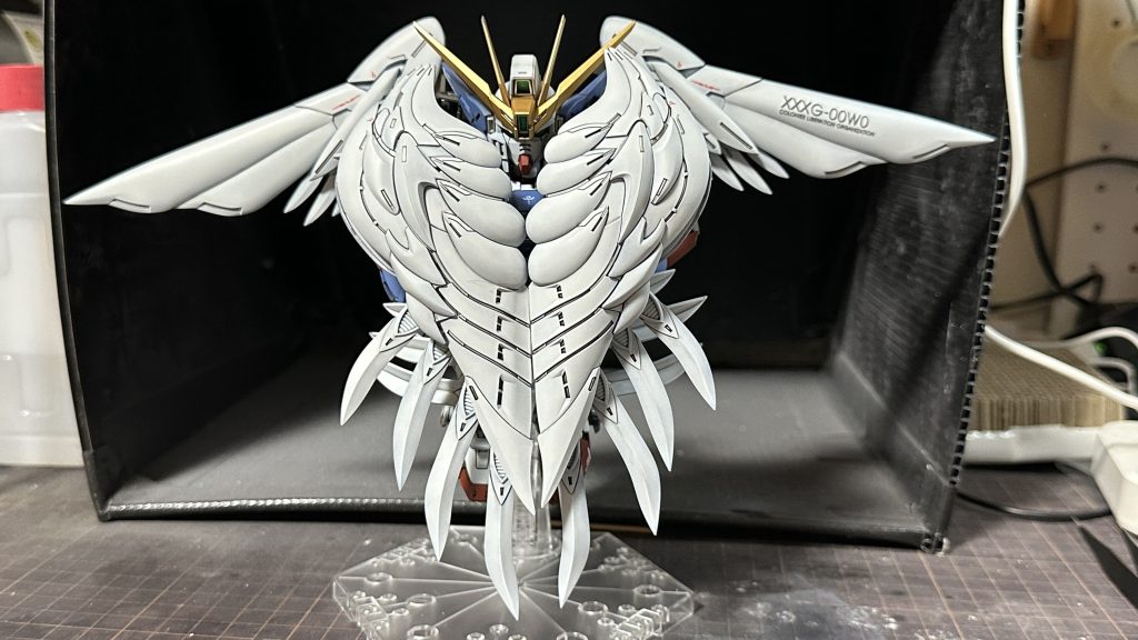 MGSD ウイングガンダムゼロ EW–3枚目/制作者：蒲焼3太郎