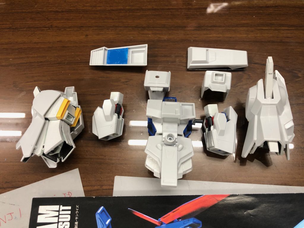 フルアーマー装甲部、仮組みイメージ作り