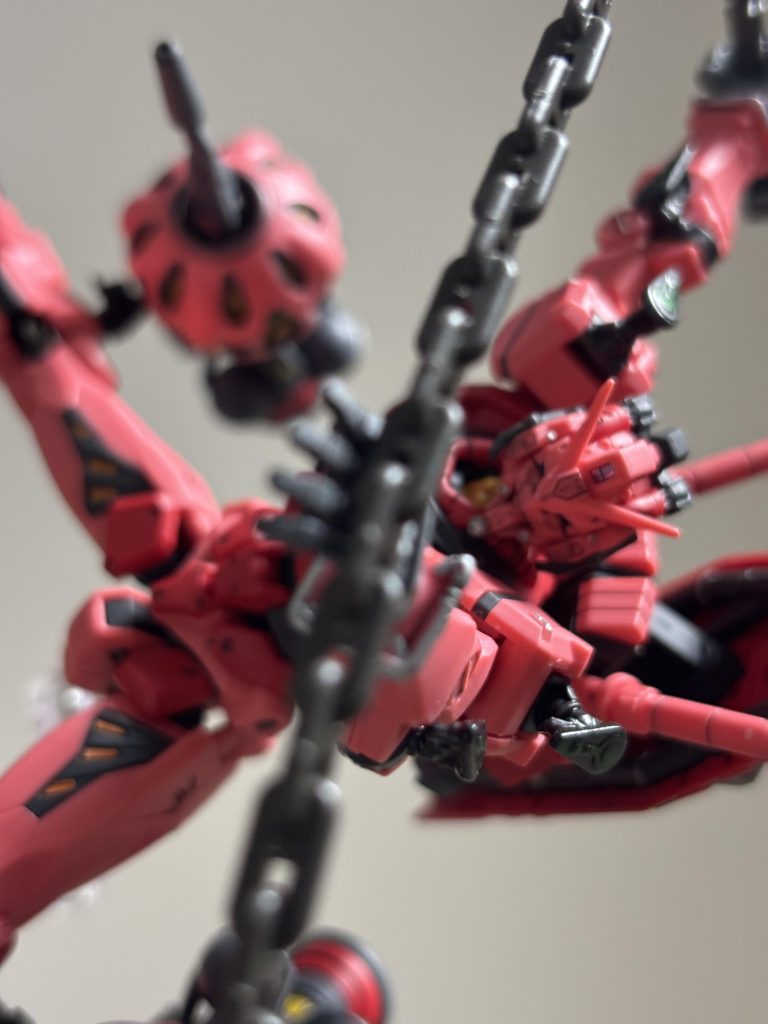 赤いガンダム–2枚目/制作者：RB777