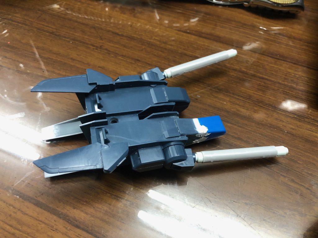 サーベル変更+バックパックミサイルポット、フルアーマーZZから流用し、延長