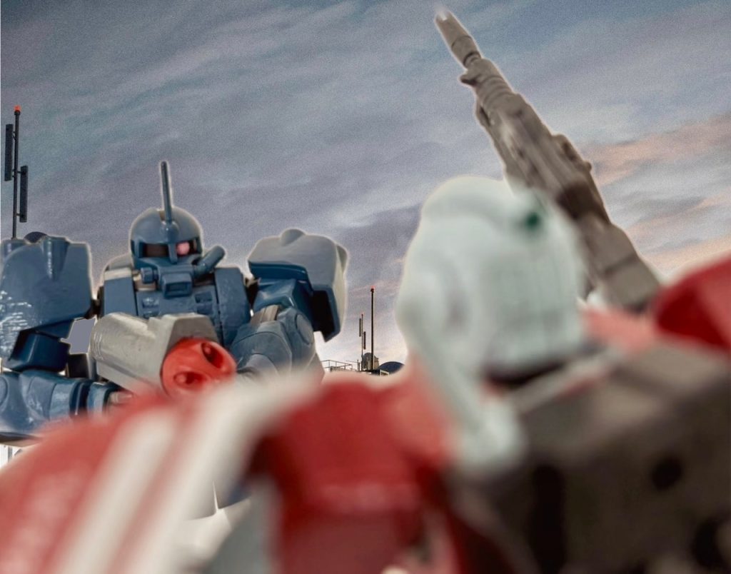 「あぶ刑事ガンダム」では黒い三連星を倒し、同基地で補給を受けていたホワイトベース隊をシャアの密命で追跡していたマッドアングラー隊のフラナガン・ブーンがジブラルタルの連邦軍基地に潜入、奪取した機体が活躍。同基地に駐留していたシイコ・スガイとその同僚が乗ったGMと交戦。