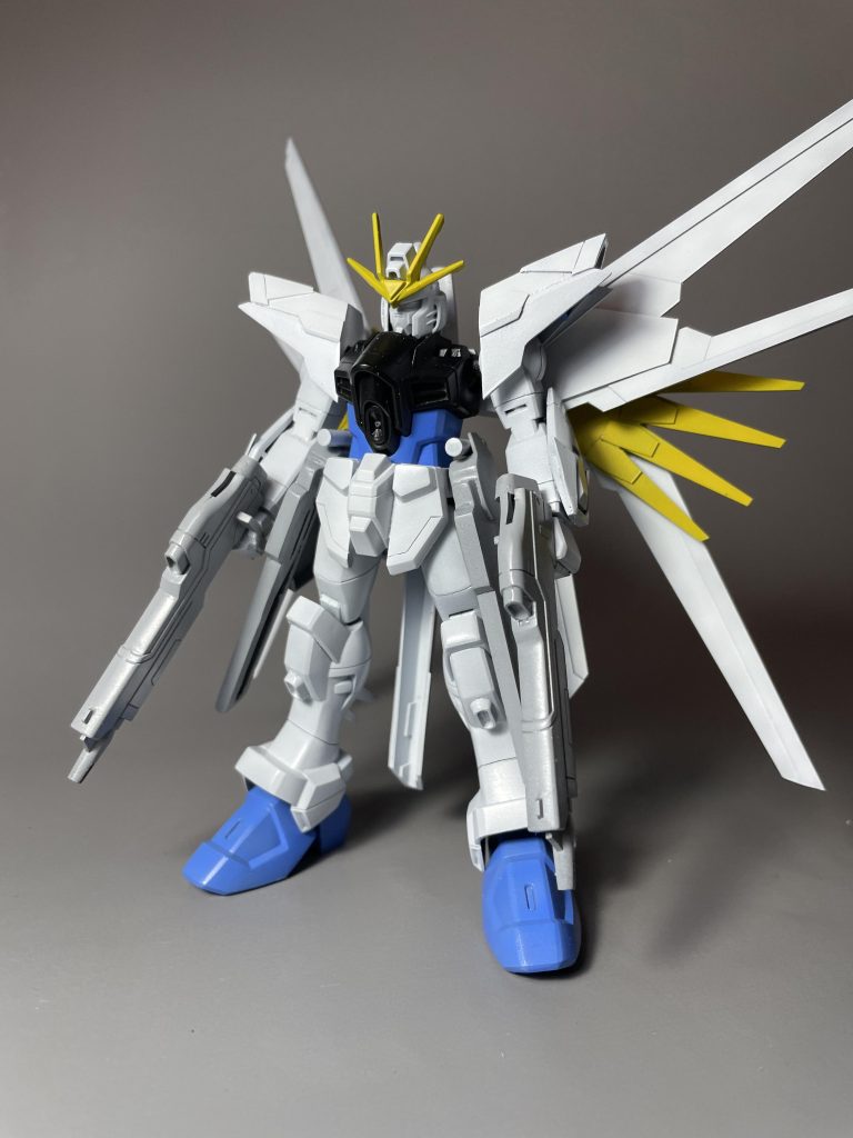 デンデン、、、、デンデン、、、、デッデデデンデデデンデンデデンどうでしょうかこのずんぐり!チープさ!劇中とは似ても似つかぬ迫力のなさ!笑これがコレクションシリーズです!大好き!