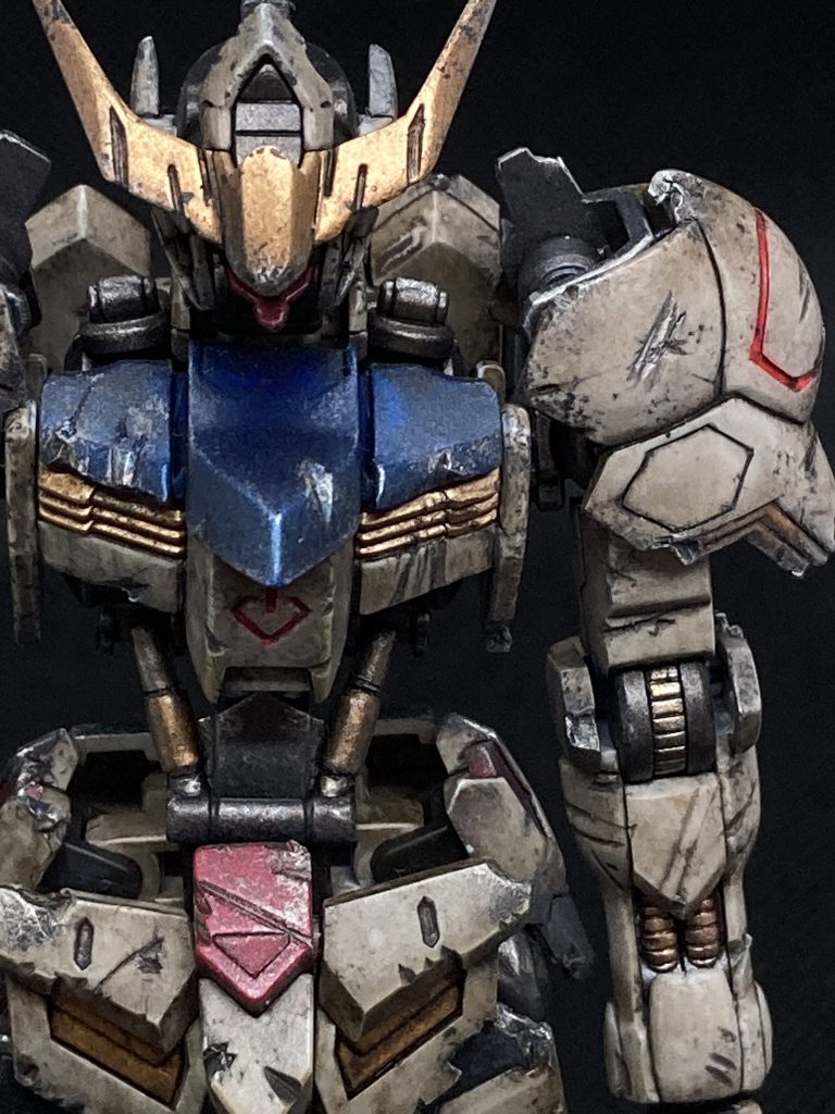 ガンダムバルバトス 成形色ダメージ加工