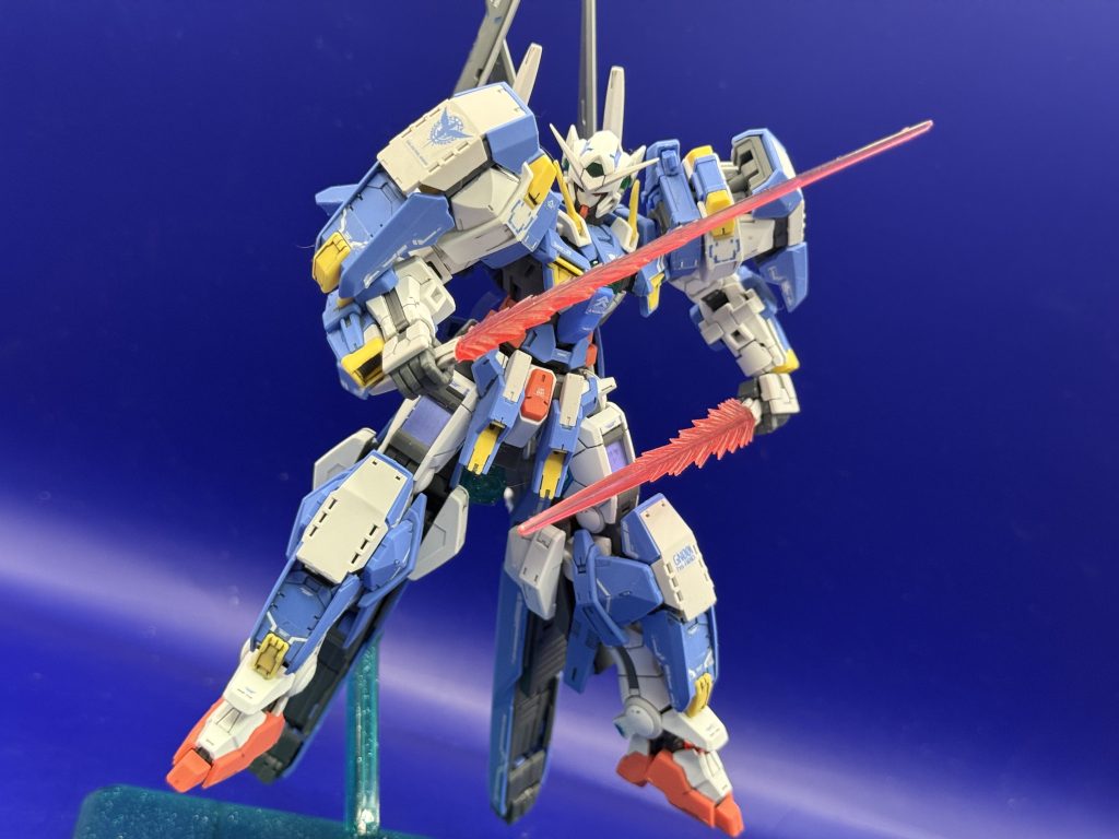 GNビームサーベルビーム兵装で実体剣の対策をされても大丈夫な仕様。