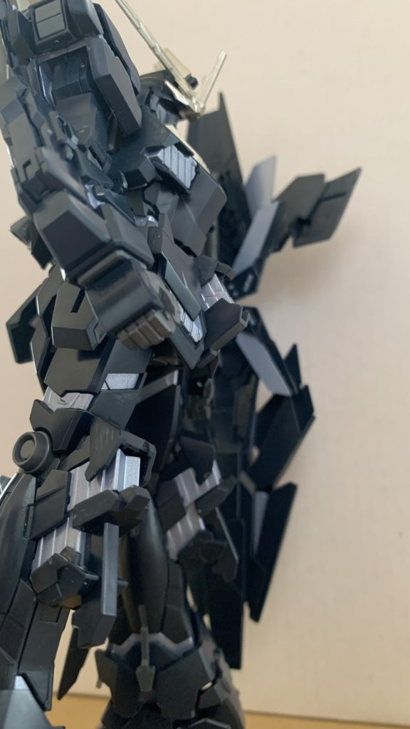 バンシィ・ノルン–5枚目/制作者：@g17pond