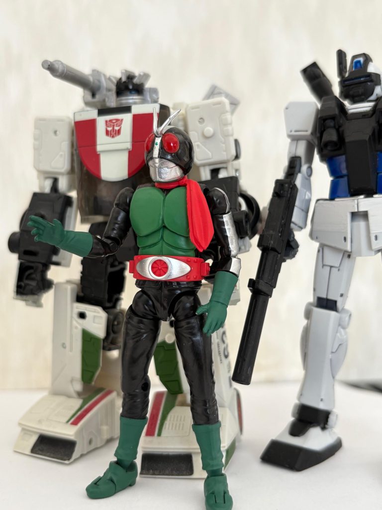 ライダー2号さん「おーい、本郷。そろそろ撮影会始めるぞ～」