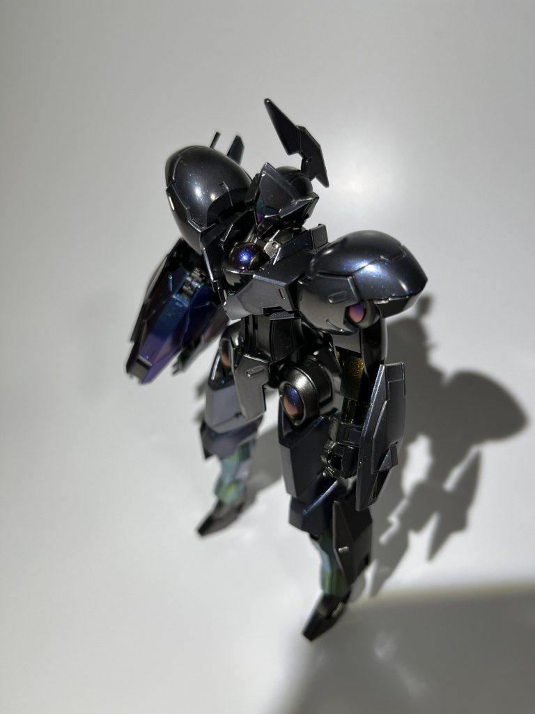 湿度が高い時の塗装は良いことないから我慢した方が良いと学びました…コンテスト作品の塗装は梅雨明けからにして、大人しくパーツのモールド掘り直したりヤスったりしよう