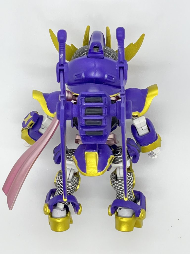 背面。バックパックにスラスター追加。