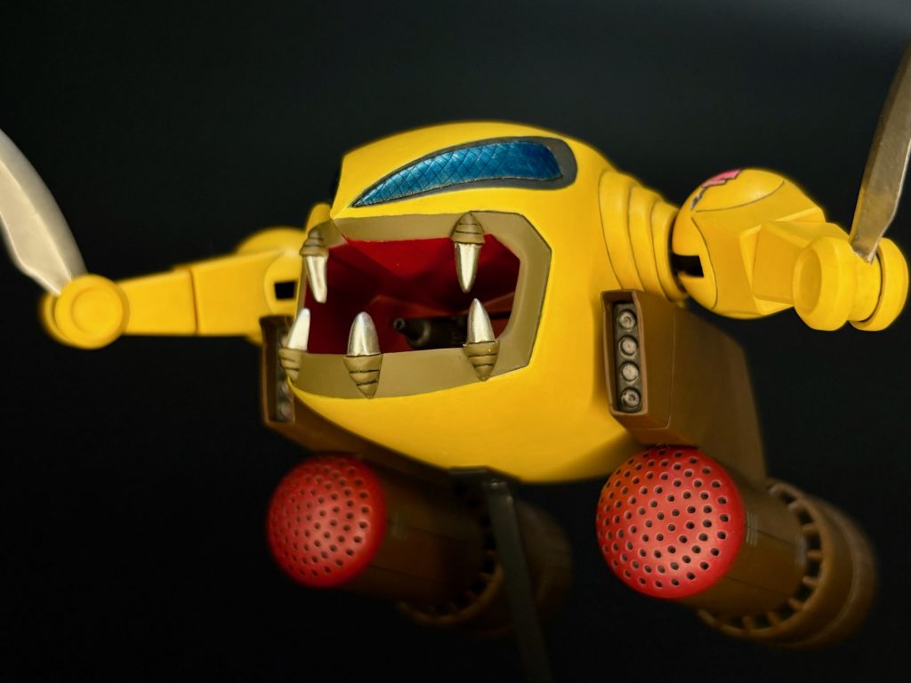 最後はドアップで。コンテストの方は結果こそ振るわなかったですが、貴重な体験をさせてもらいました。キットの時代が変わると求められるスキルも変わる。その手間暇を苦労と感じるか楽しさと感じるかでキットの好みが決まってくると思います。私はザクレロに関しては完全に楽しい寄りでした。最後までご覧頂きありがとうございました。