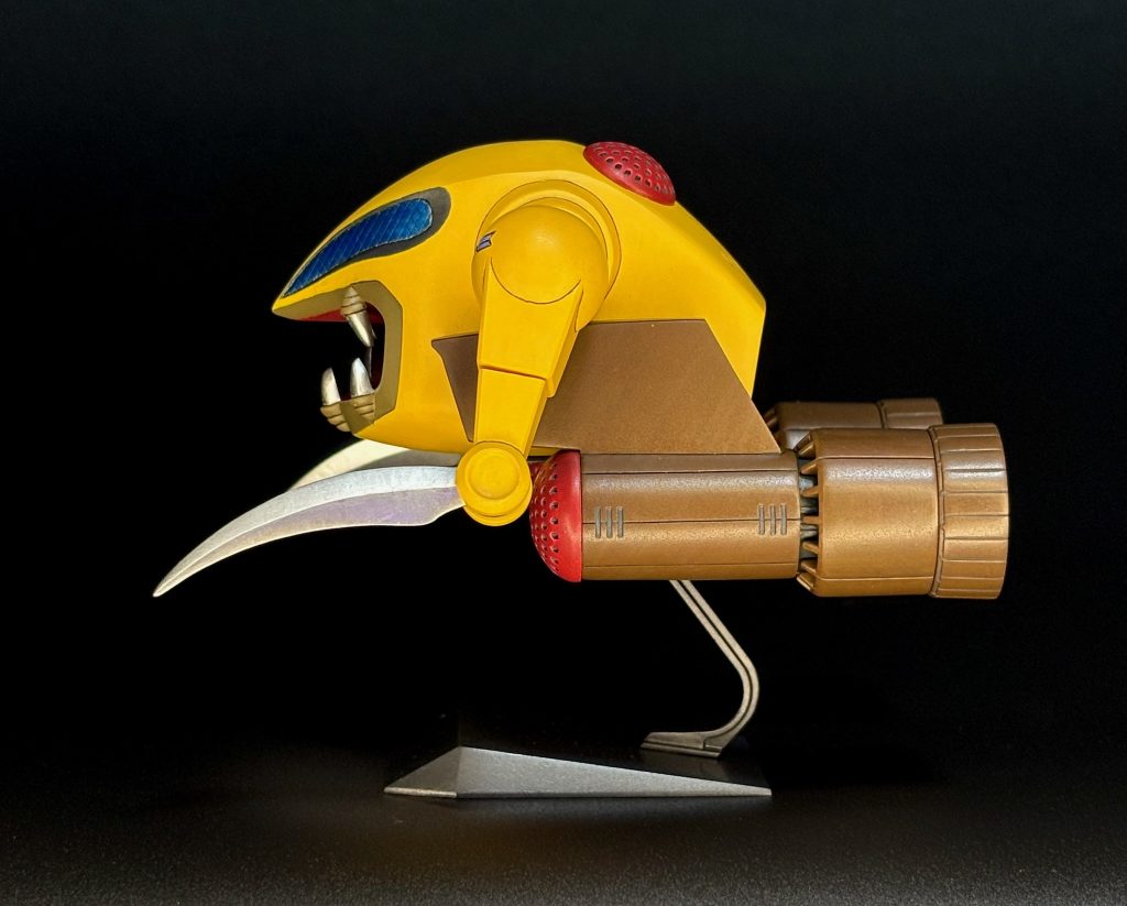 今回の1番のやらかしは、モナカ割構造の茶色のミサイルポット部。接着してしばらくしてから(しかも流し込みセメントSPでガッチリ笑)、左右のペア間違えてくっつけた事に気づいてなんとか剥がすも時すでに遅過ぎ。ランナーパテ作って欠損した部分をなんとか再生しました。手に入った経験値は大きい。