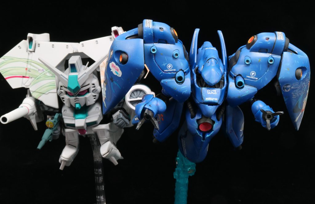 待て待て〜 キャハハ捕まえてごらんなさい。