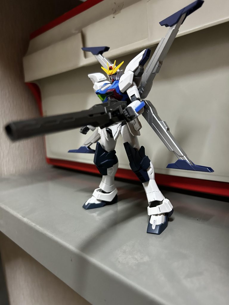 オプション装備であるメガビームキャノンを装備した形態。高出力かつ長射程のビームによる狙撃が可能となる