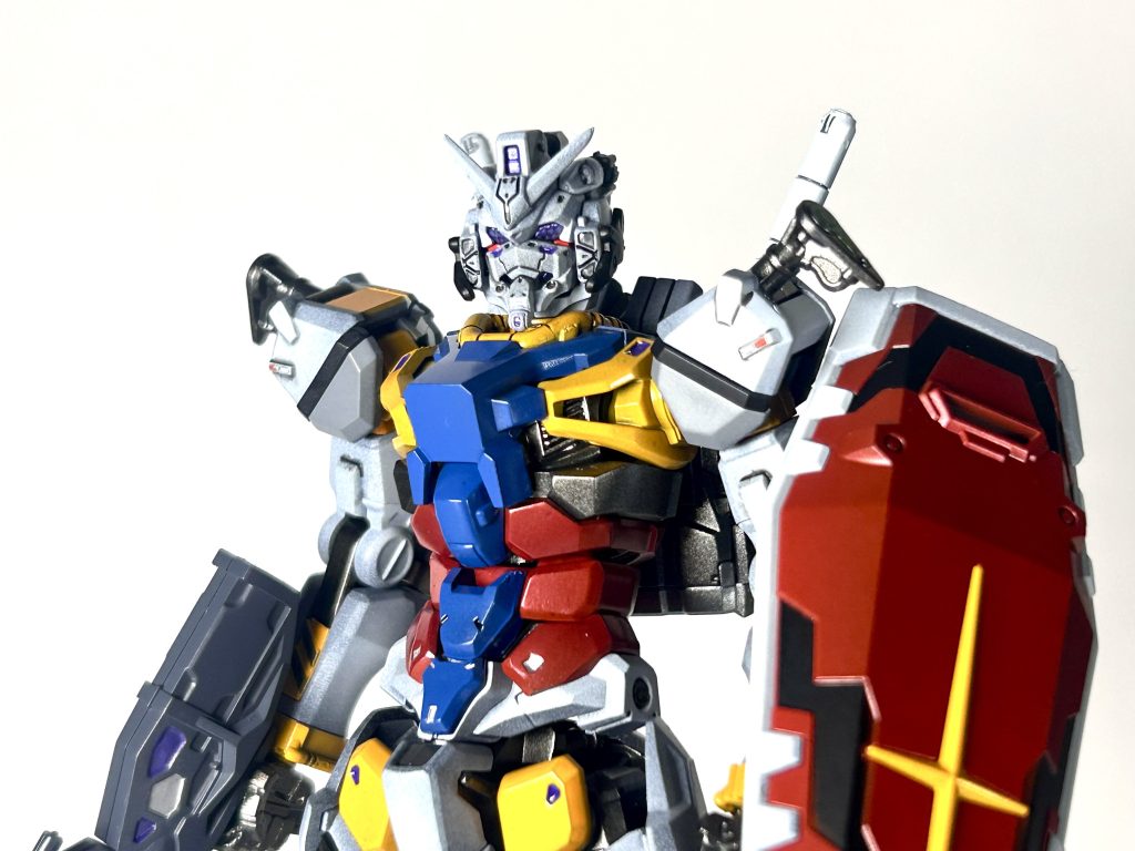 バストアップでフィニッシュデカールは公式の水転写を入手次第貼る予定です。今回も組みやすく遊び甲斐のある素晴らしいキットでした👍赤いガンダムもビット6個装備させたいので、再販狙っていこうと思います。今回は以上です、ありがとうございました!