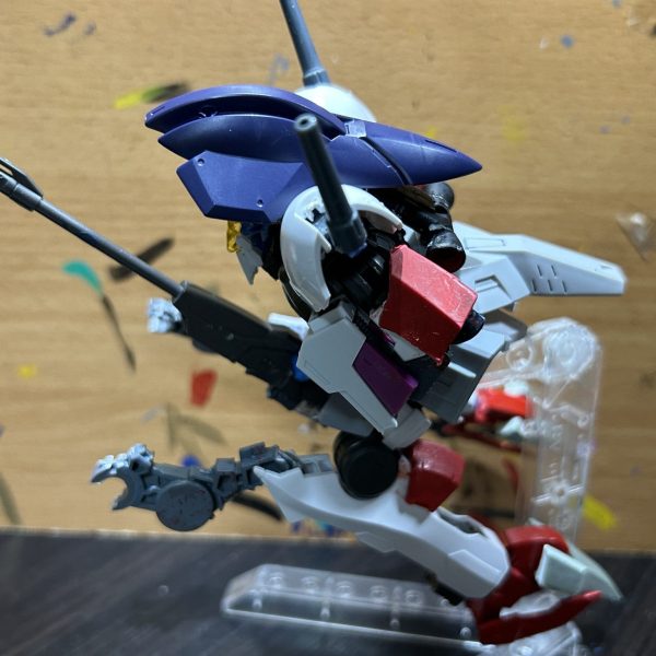 RX-110ガブスレイが手に入らないのでミキシングでそれっぽく作っていきますアレンジ強めでいきますHGバルバトスルプスレクスがベースです何故バルバトスをベースかと言うとバルバトスの腕部の機構とバルバトスの肩がガブスレイの脚部に似ていると思ったのが理由、（1枚目）