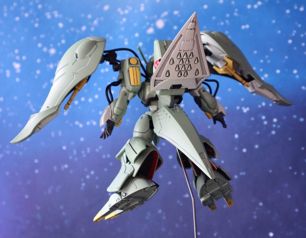 ファンネルコンテナ オープン。