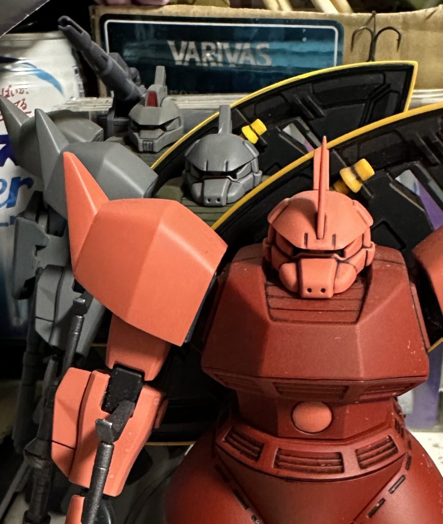 作品名：ＨＧシャア専用ゲルググ(GQ12話Ver.)<p>ジークアクス１２話のシャア専用ゲルググですwww 整形色仕上げ、合わせ目・パーティングライン処理、スミ入れ、ツヤ消しトップコート、部分塗装(ガンメタ部＆指)。 とりあえず、指は好みでブラック塗装です(塗料落とすか？)。  […]</p>
