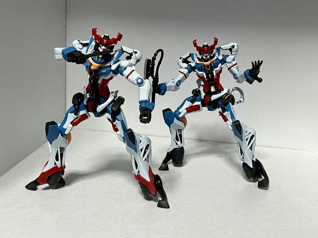 友人と一緒に作ってポーズキメてたら小物感が出た