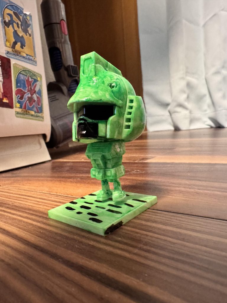 クリーパー風ガンプラくん–2枚目/制作者：dra_minato