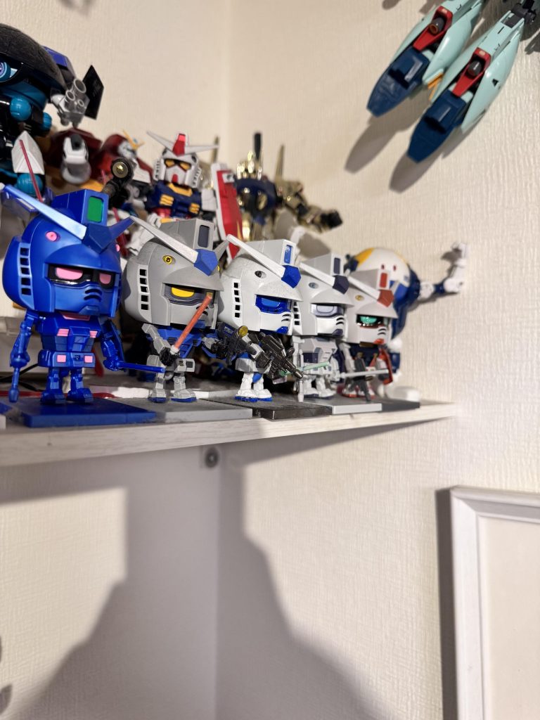 ガンプラくん集合–2枚目/制作者：dra_minato