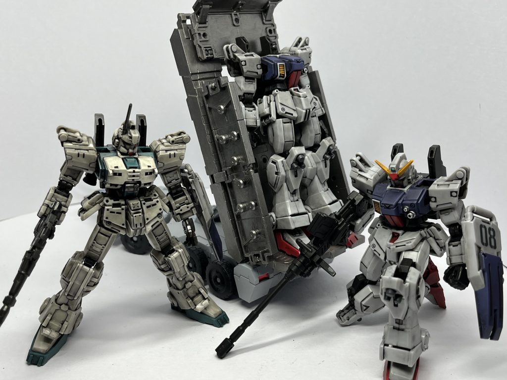 ガンダムヘッドをやられたカレン機を回収