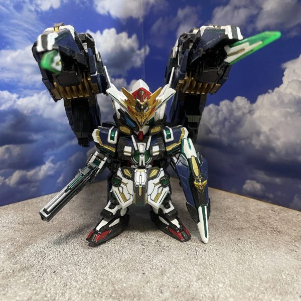 SDWHガンダム アストレアタイプB