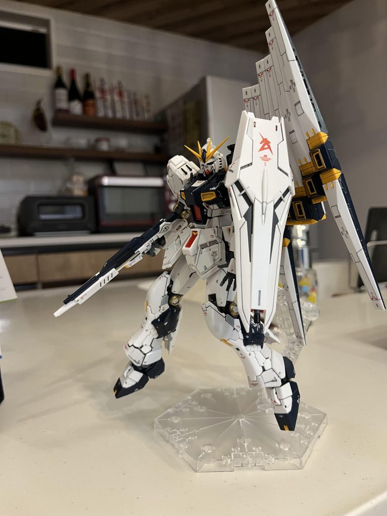 10年ぶりにガンプラ–2枚目/制作者：tsu