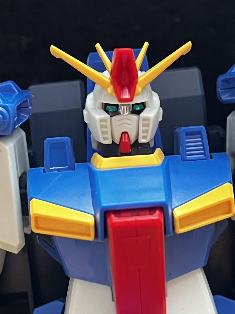 元の顔のシールもうちょっとなんとかなりませんでしたかバンダイさん？笑