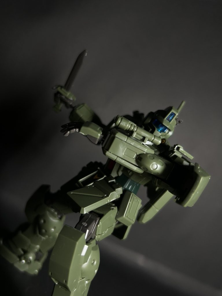 ゲート処理がうまくいっていないのがバレちゃいますねスパルタンに付いているナイフはヒートナイフなのですかね