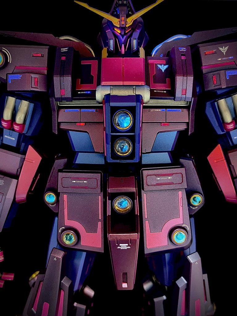 ほとんどパーツ分割とか😍やっぱ最新の技術はすげぇ。。各所メガ粒子砲は蛍光ブルーグリーンからのガイアUVジェルクリアでレンズみたいにしてます🤩