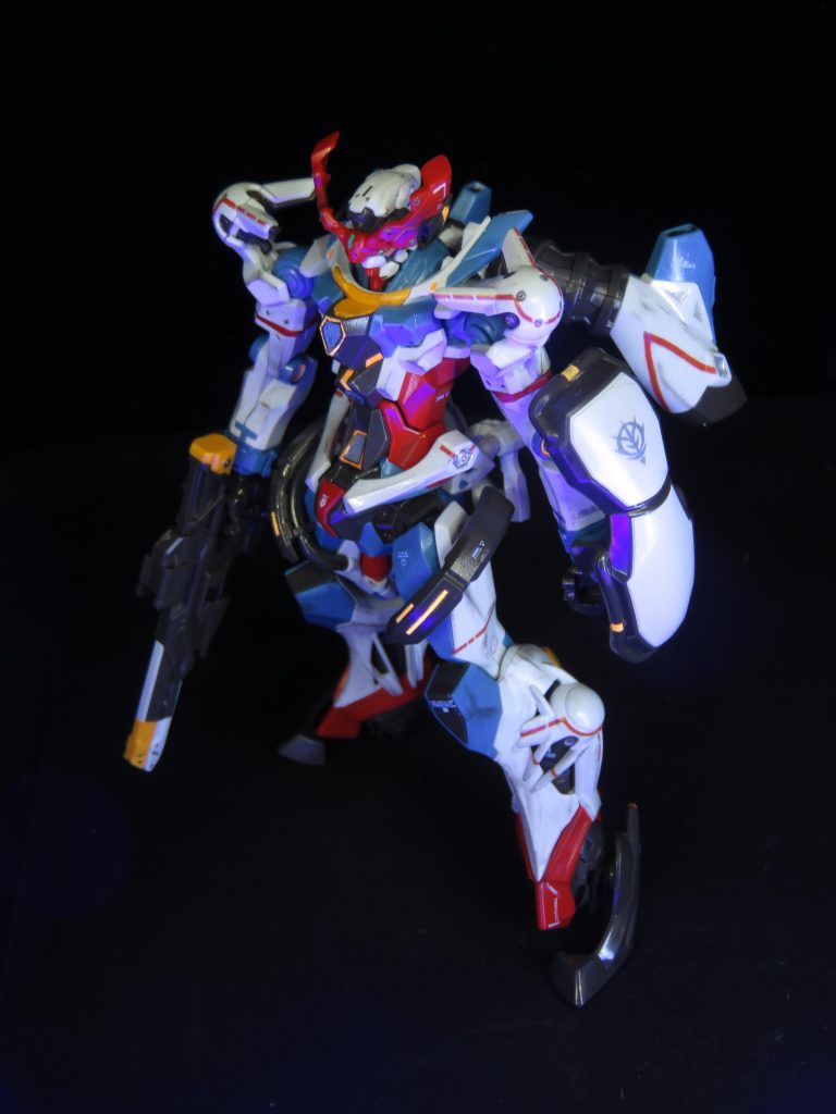 あとこのキットはパッケージの箱に ピンセット 必須 と書くべきだと思いました老眼の身には辛いキットになってきました(^^;