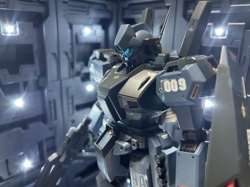 思っていたイメージ通り配色には出来ませんでした😭ただ、今回初めてデカールの軟化剤マークソフターを使ってみて、その素晴らしさに感動しました🤩