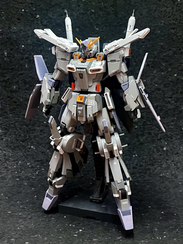 フルというほどではないけどセミハッチオープンということで肩バインダー、腹部、脚部側面オープン