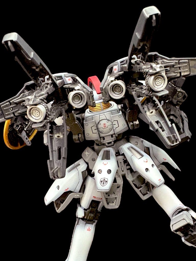 この大型バーニアが最高にカッコいいっす!これだけで販売して欲しいくらい!