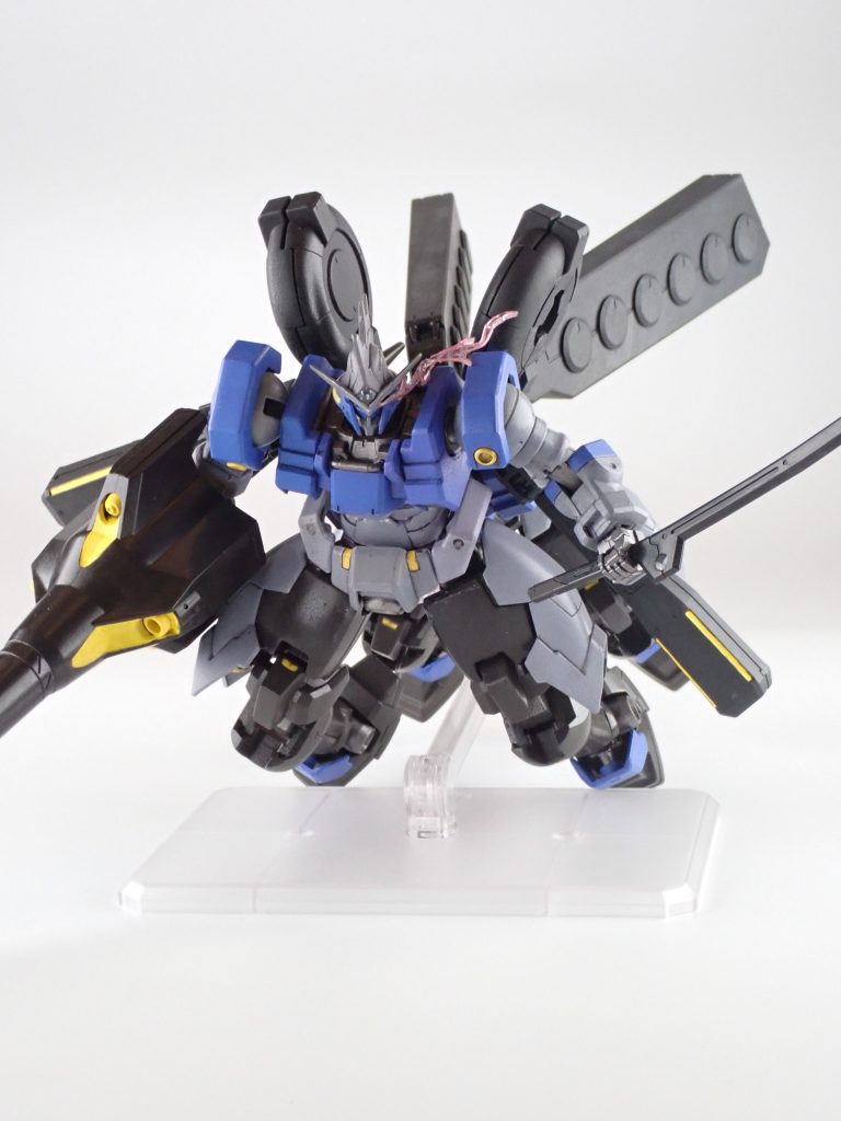 鉄血世界にビーム兵器は…もなしで!ロマン!