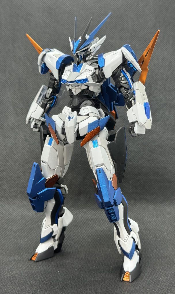 Φアストレイ第二形態追加装甲装備