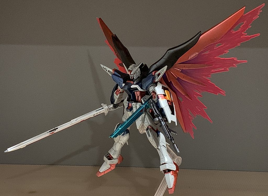 もちろんゼウスシルエットも塗装中。私は週末庭で塗装するしかない環境なので梅雨時期の今中々塗装できていませんがそろそろ完成できそうなのでもう少ししたら投稿できそうです。