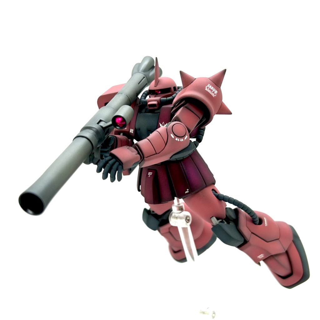 はい。無いなら作りましょう😌と言っても、オリジン版のバズーカからマガジンをオミットしただけですけどね😅