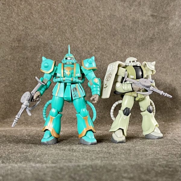 プライズアクションフィギュア　量産型ザク＆ドズル専用ザク