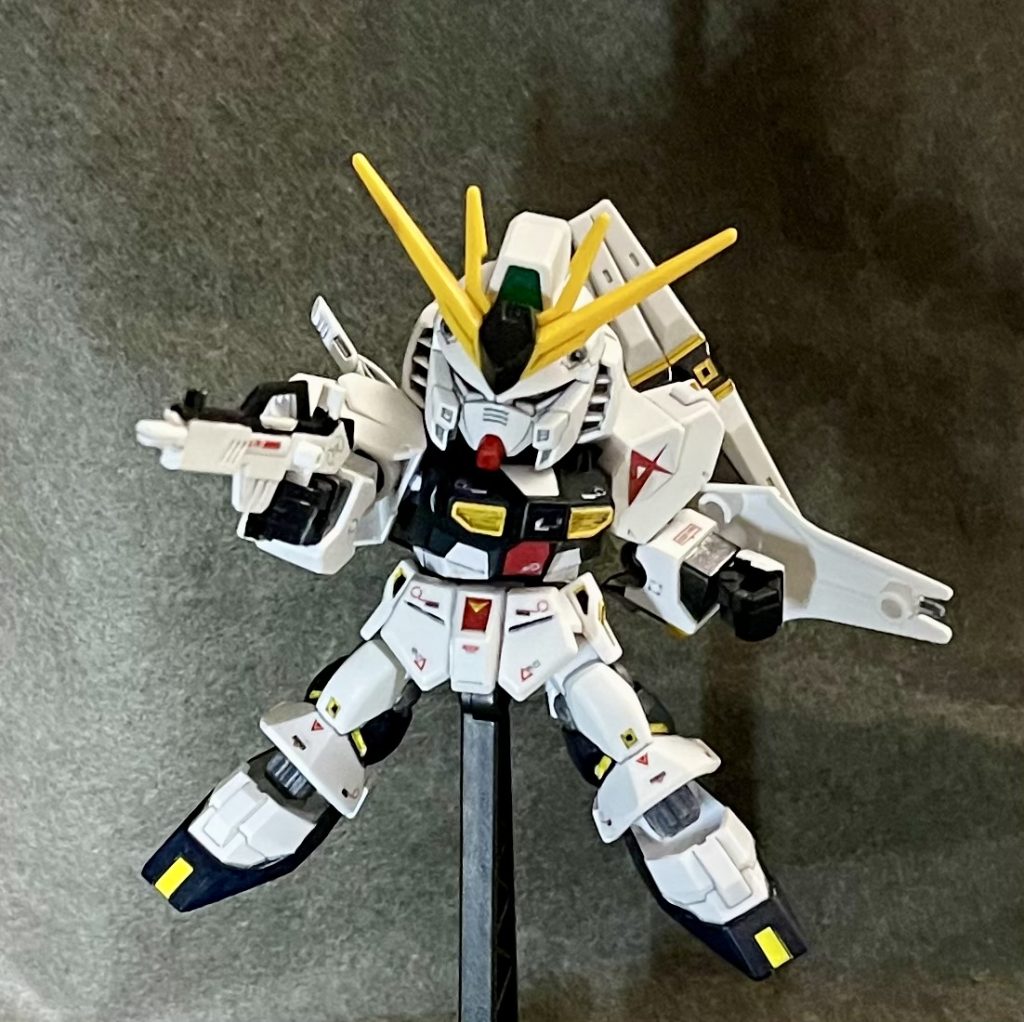 SDでもやはりνガンダムはカッコイイ！